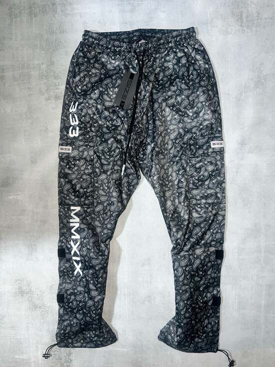 Size Up Apparel Other - Size Up Apparel MMXIX Paisley Print Utility Cargo Joggers